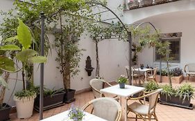 Petrucci Garden B&B